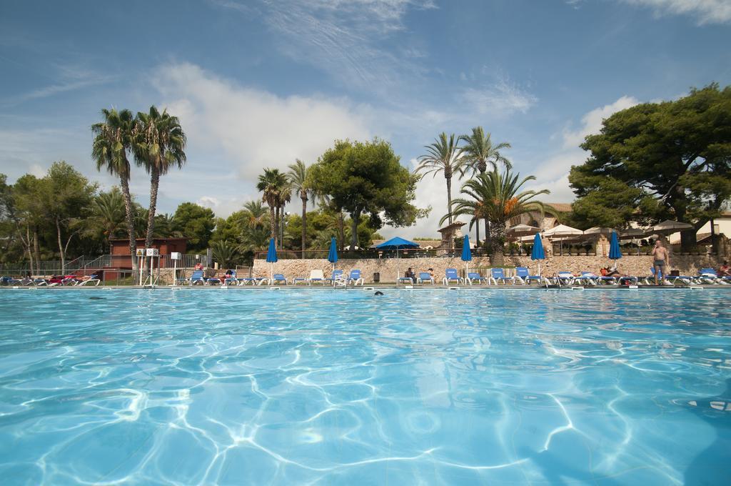 Camping Vilanova Park Vilanova i la Geltrú Exterior foto
